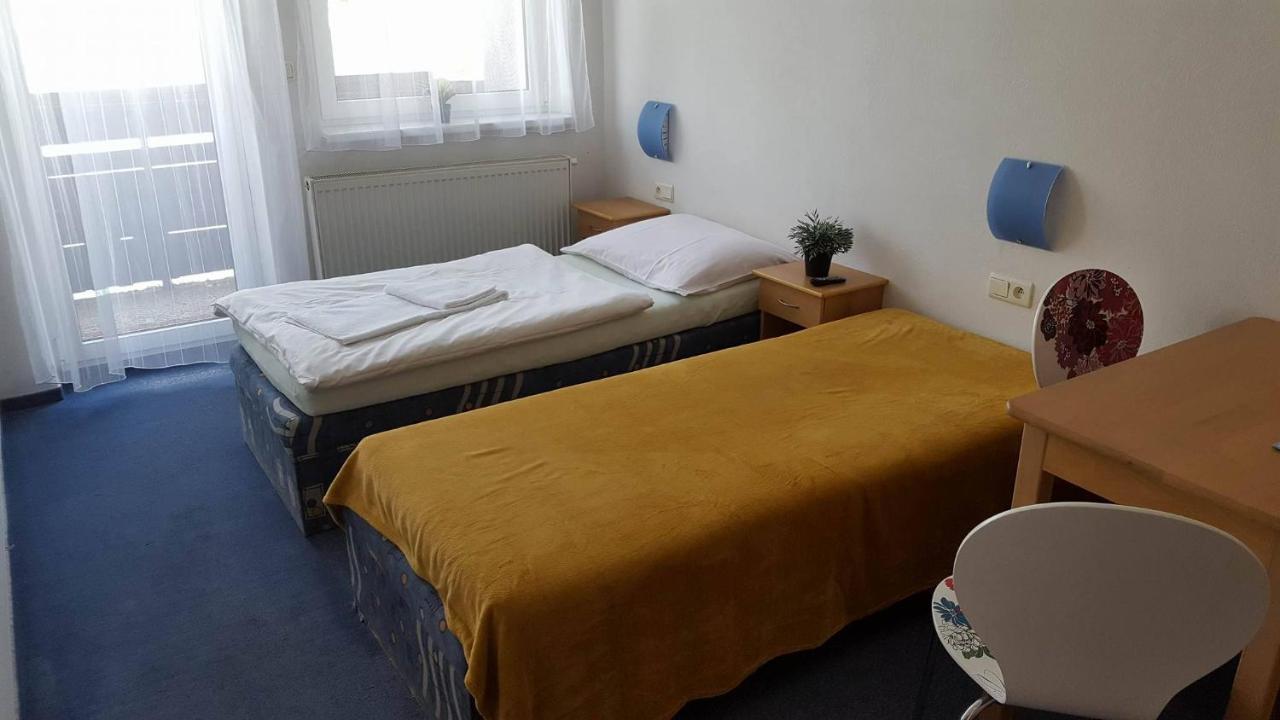 Chata Triomint Senec Exteriör bild